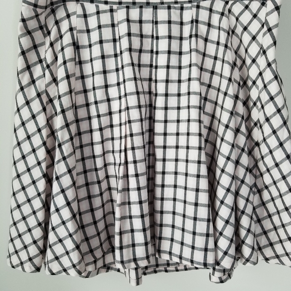 NWT Torrid Mini Twill Pleated Skater Skirt Black/Pink Plaid Size 2X - Picture 11 of 11